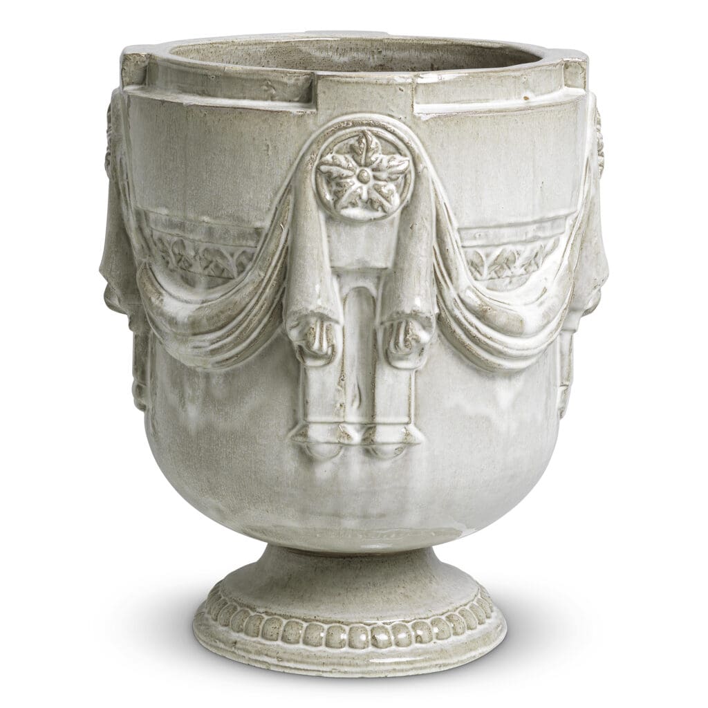 120382 Outdoor Planter Chandler