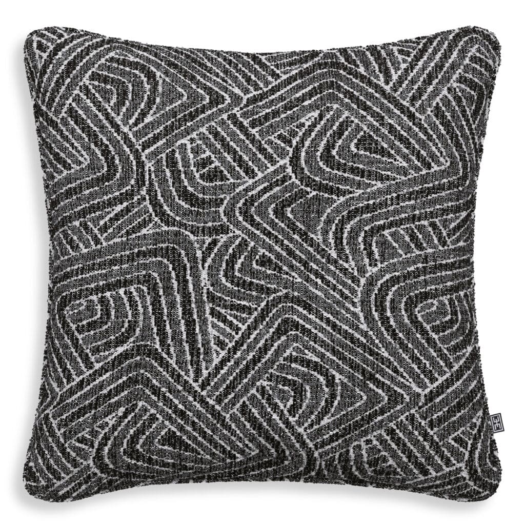 120814 Cushion Camari L Camari black